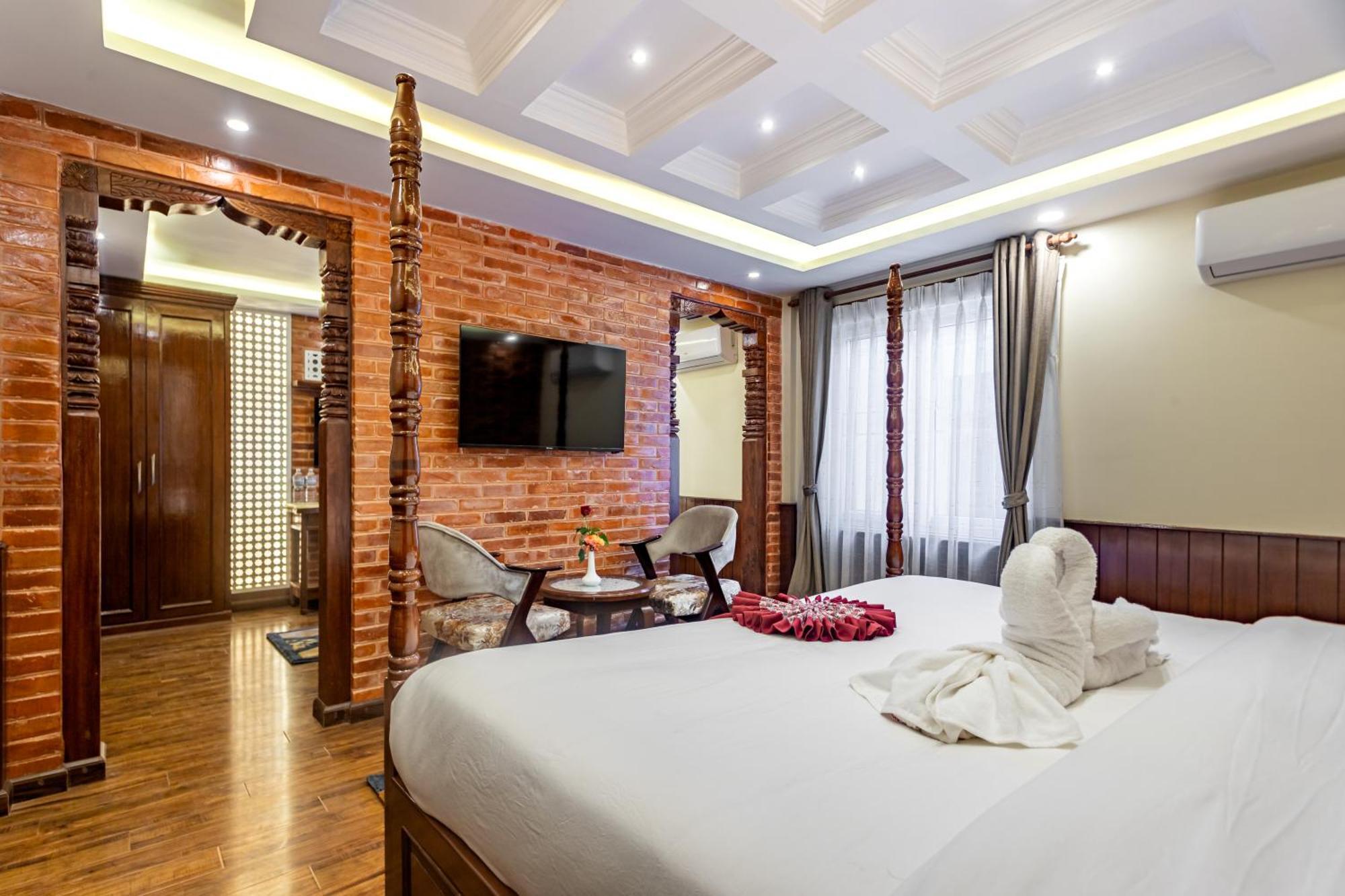 Amarawati Boutique Hotel Катманду Екстериор снимка