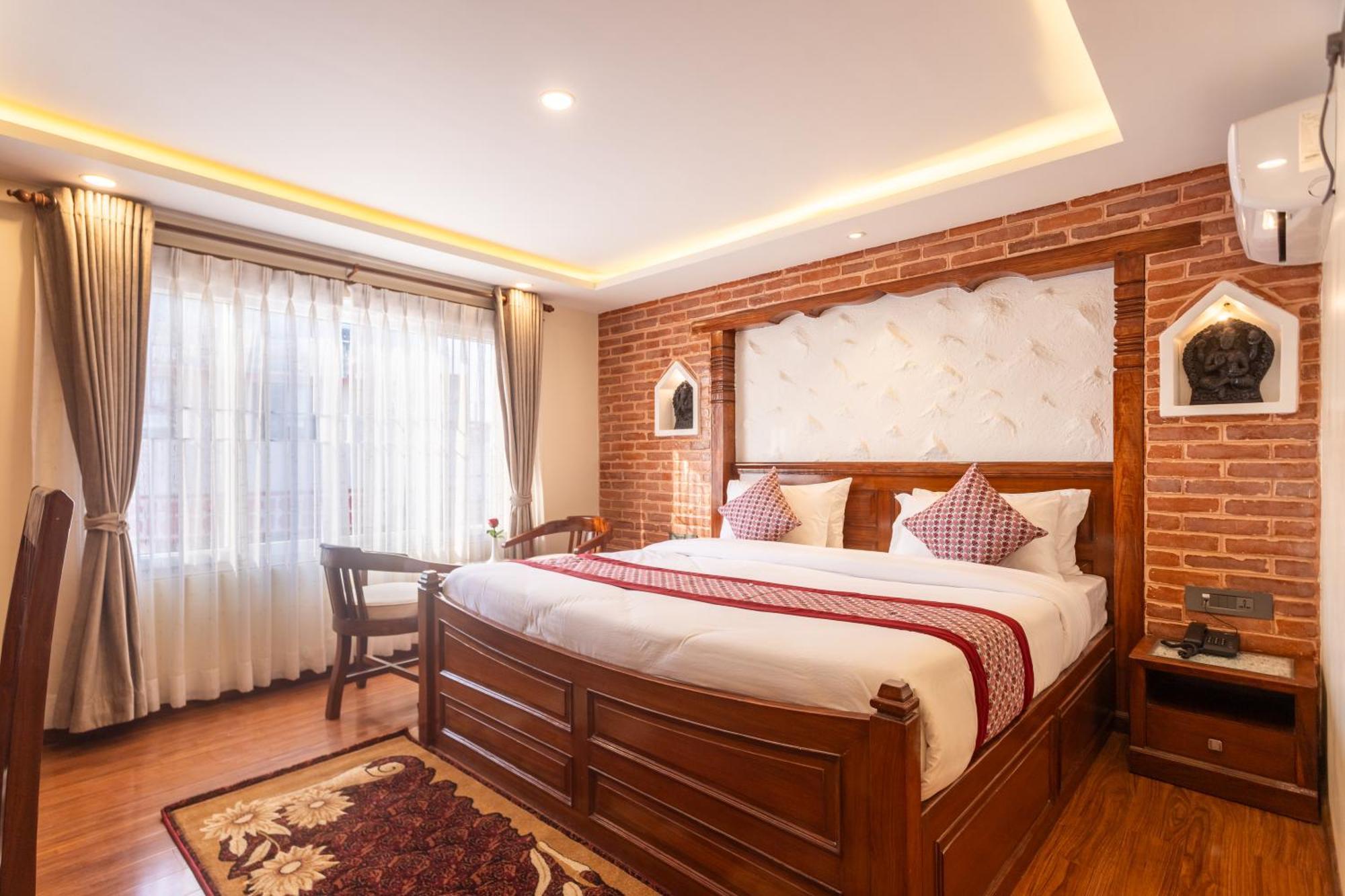 Amarawati Boutique Hotel Катманду Екстериор снимка