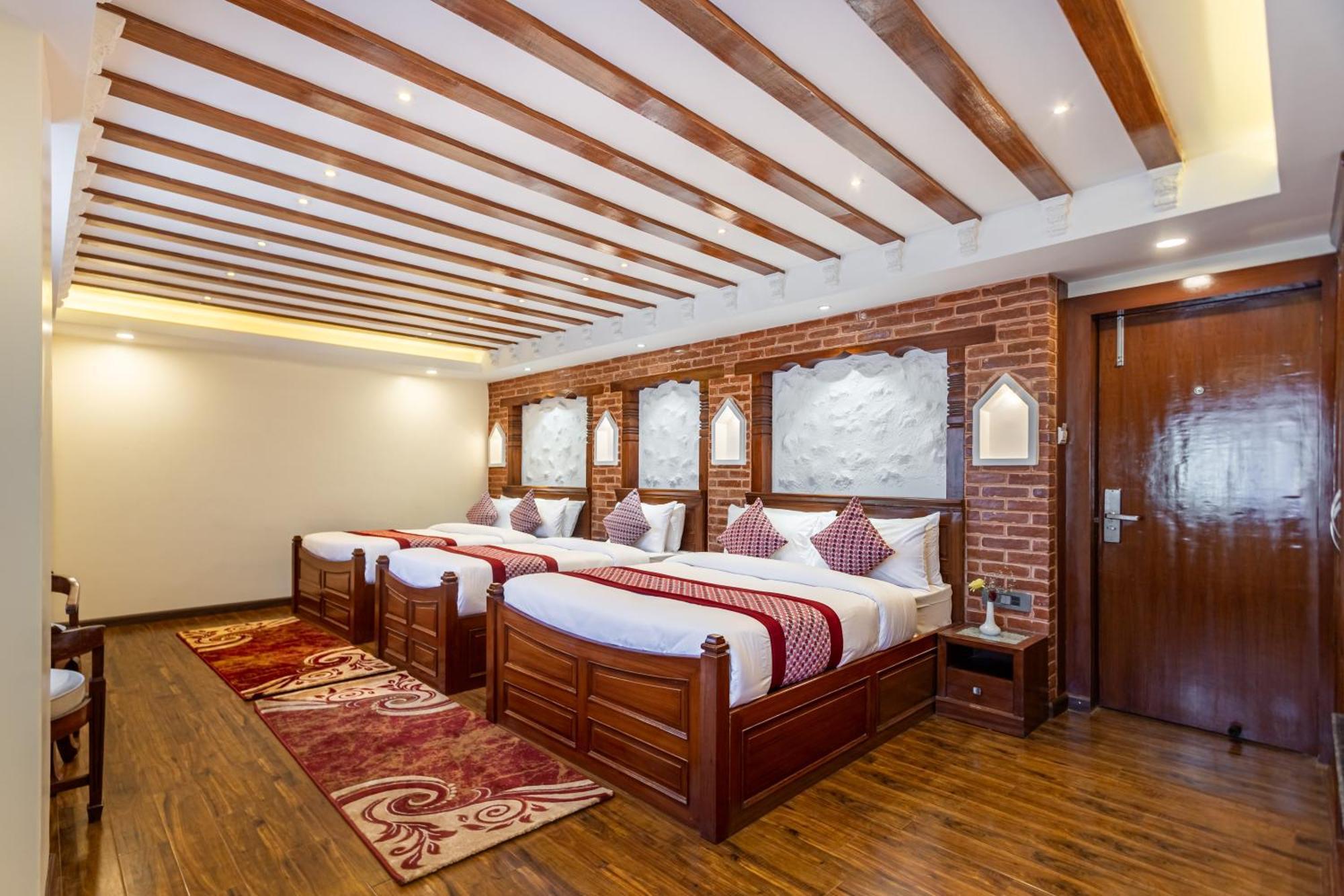 Amarawati Boutique Hotel Катманду Екстериор снимка