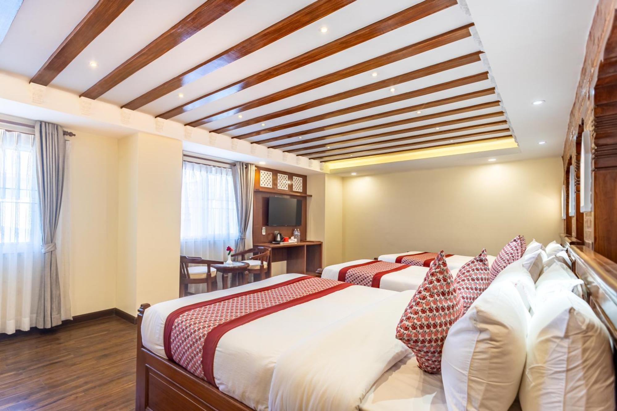 Amarawati Boutique Hotel Катманду Екстериор снимка